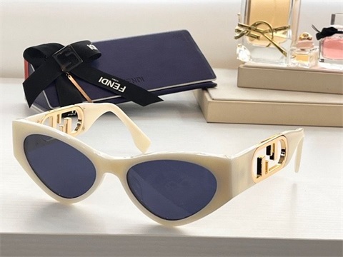 Fendi sunglass-188